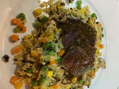 野菌牛肉炒饭-忆咖啡观景餐厅(桂林象山公园店)
