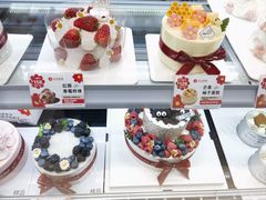 -花花卷卷·鲜食蛋糕(静安久光百货店)