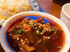 土冒血旺-炉小二铜锅牛蛙•川湘菜(三里屯店)