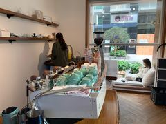 -Line 咖啡(石厦花园店)