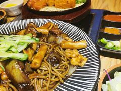 大盘海鲜炸酱面-绣旻烤肉吧(总店)
