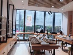 -无界眼镜MaxLess(滨江星光大道店)
