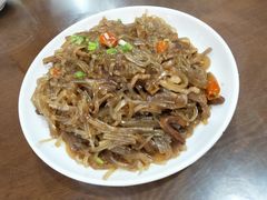 -临街徽菜馆·正宗黄山味