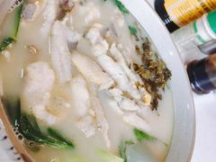 -明呈黄鱼面馆(斜土路店)