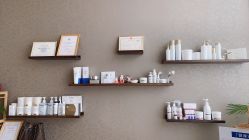 -JNK皮肤管理中心