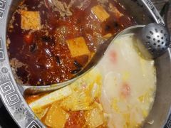 -销魂美蛙鱼头火锅(上海首店)