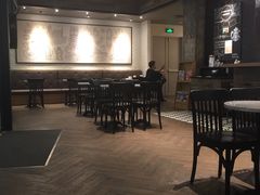 大堂-星巴克臻选(佛山佛罗伦萨小镇店)