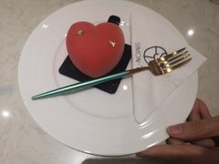 -西檬树SIMON·T轻奢蛋糕(大东方Max店)