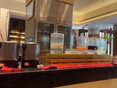 -亚龙湾希尔顿自助餐厅·海鲜·烧烤·沙滩BBQ·现场乐队