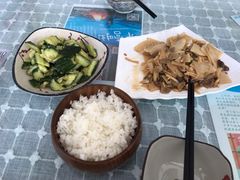 -天天向上素食餐厅(五台山店)