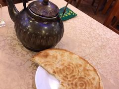馕饼-维吾尔餐厅(宜山路店)
