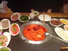 -周师兄大刀腰片火锅(洪崖洞旗舰店)