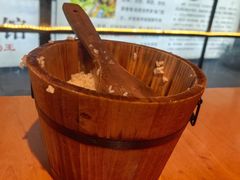 -大众跷脚牛肉馆·非遗传承单位(峨眉山店)
