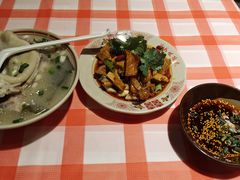 -老方桌烂蹄花川菜馆(九龙坡店)