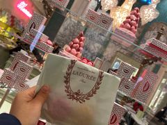 -ladurée(戴高乐机场T 2F店)