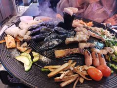 -豚豚家돈돈가韩国锅盖烤肉(新北万达店)