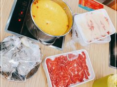 -杨老板·海鲜集市火锅·鲜切牛肉(中防万宝店)