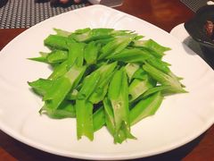 蒜蓉四角豆-蜈支洲岛珊瑚酒店临海阁中餐厅