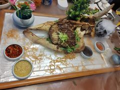 紫气东来耕耘牛-明仕田园酒店