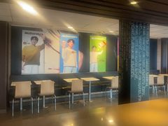 -麦当劳(乳山路店)