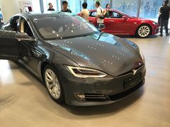 -TESLA 特斯拉(广州天环广场体验店)