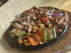 -大石鼓山庄·珠海第一烧猪