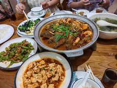 -东来菜馆•手抓海鲜家常菜•海鲜锅贴(鸽子窝店)