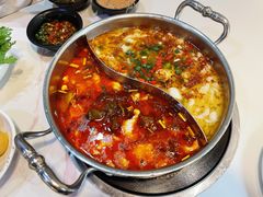 -德林酸菜鱼火锅(南丹店)