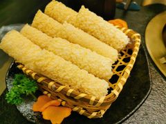 -湊湊火锅·茶憩(打浦桥日月光店)