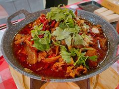 牛三鲜-西域阿里马新疆菜·清真(桂花路店)