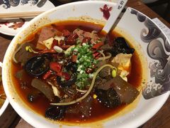 -渝是乎酸菜鱼(龙旗购物中心店)