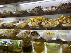 -马路边边 传媒大学店