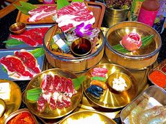 -何发发和牛烧肉·鳗鱼榴莲放题自助(乐峰广场店)