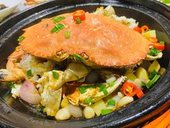 沙锅焗珍宝蟹-苏先生海鲜渔庄(金桥店)