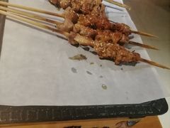 -喝丢一只鞋海鲜烧烤·海肠捞饭(东关街店)