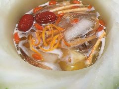 三代传承冬瓜盅-得意咚瓜·顺德鱼生·冬瓜火锅(深圳首店)