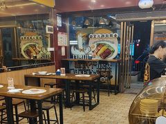 -余百年·现烧烧腊(布吉金利店)