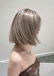 -苏豪美发S A L O N烫发染发