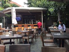 露天位-Geneva日内瓦餐厅(西郊宝成花苑店)