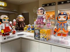 -泡泡玛特POPMART(蓝色港湾店)