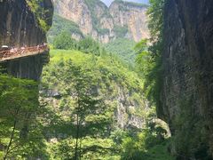 -鹿院坪生态旅游景区