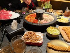 -晓宇重庆火锅(西安荟聚店)
