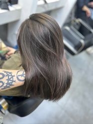 -卓梵美发·精品Salon