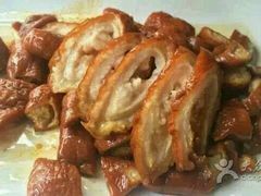 -老鼎万春卤菜(鹭湖宫8区店)