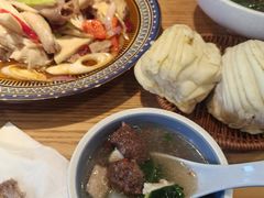 -金莹丸子汤清真(朝外SOHO店)