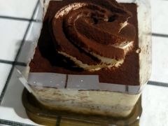 -红宝石·鲜奶小方·海派西点房(金杨店)