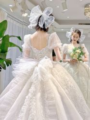 -艾慕婚纱礼服馆(和平店)