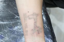 -雲艺刺青·洗纹身