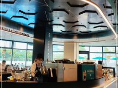 -星巴克臻选(深圳龙岗万科店)