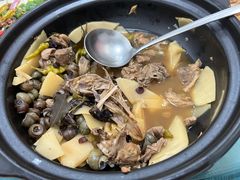 酸笋石螺焖鸭-黄家菜园农庄
